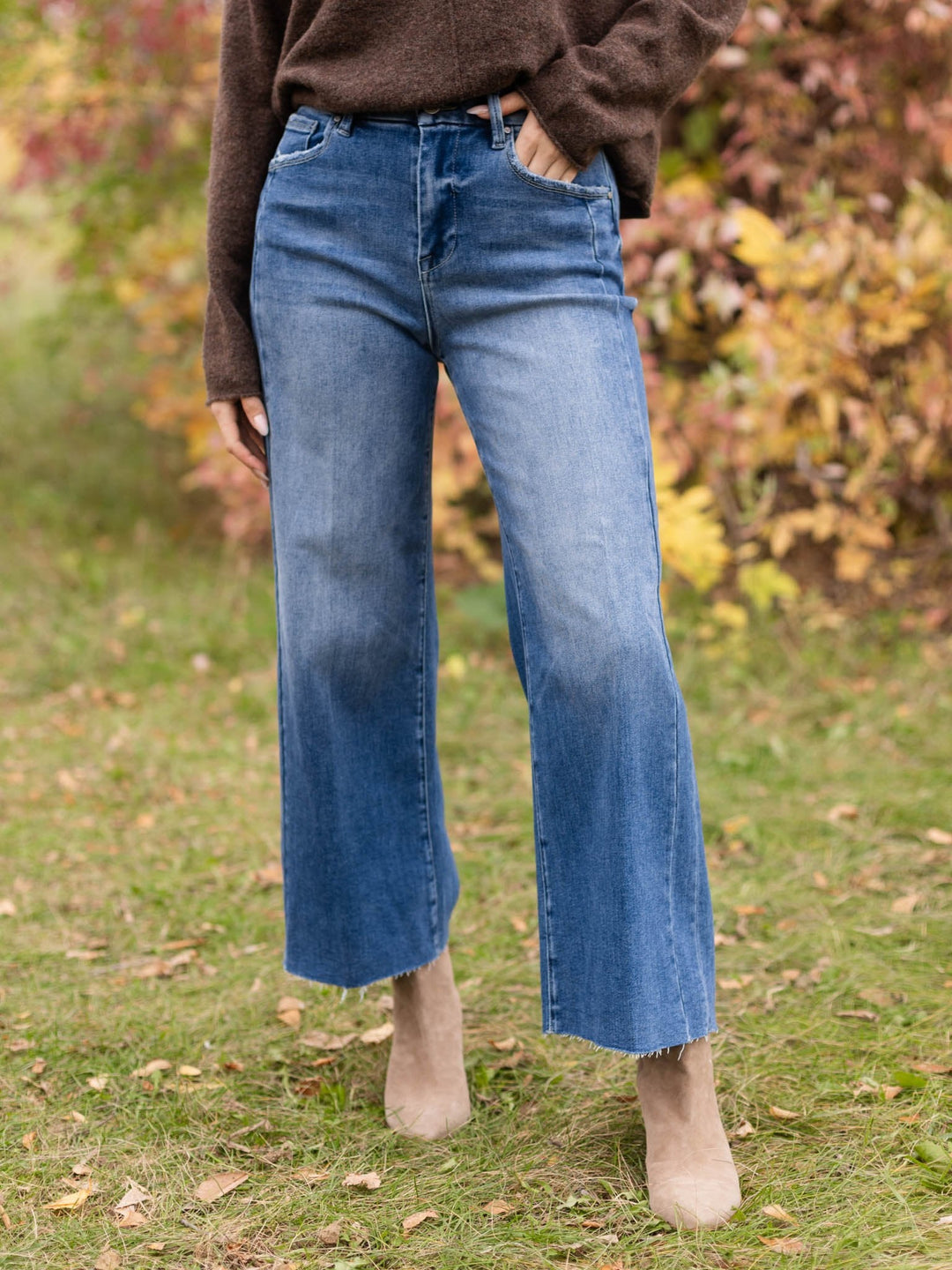 RISEN Medium High Rise Side Seam Detail Wide Leg jeans