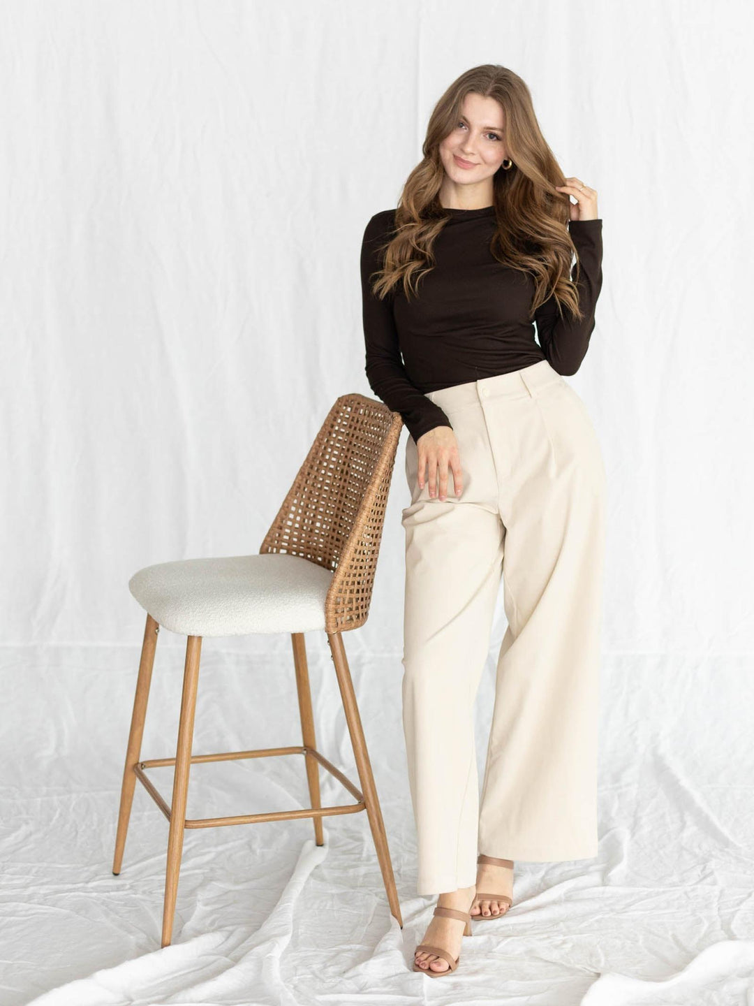 brown long sleeve ribbed shirt