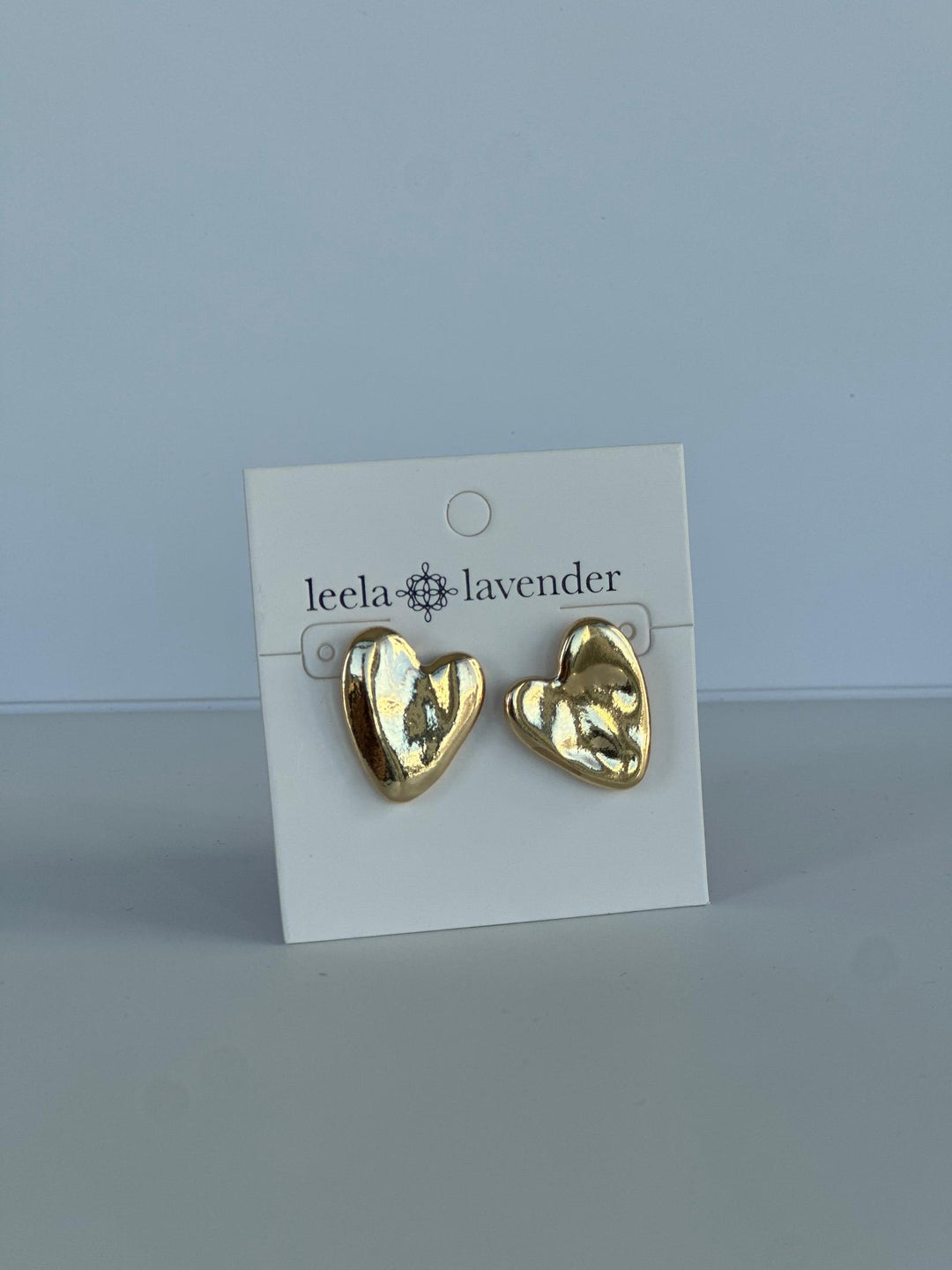 hammered gold heart earrings
