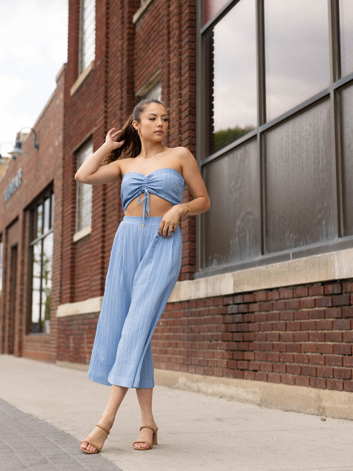 Allie Rose Textured Cinch Bandeau TopKnit tops