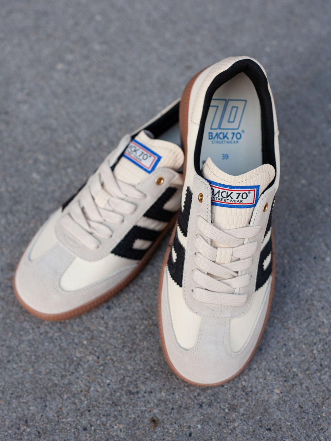 Back70 Ghost 2513 - Beige Black