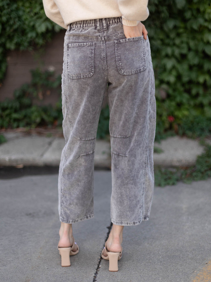 Barrel Fit Corduroy Pant