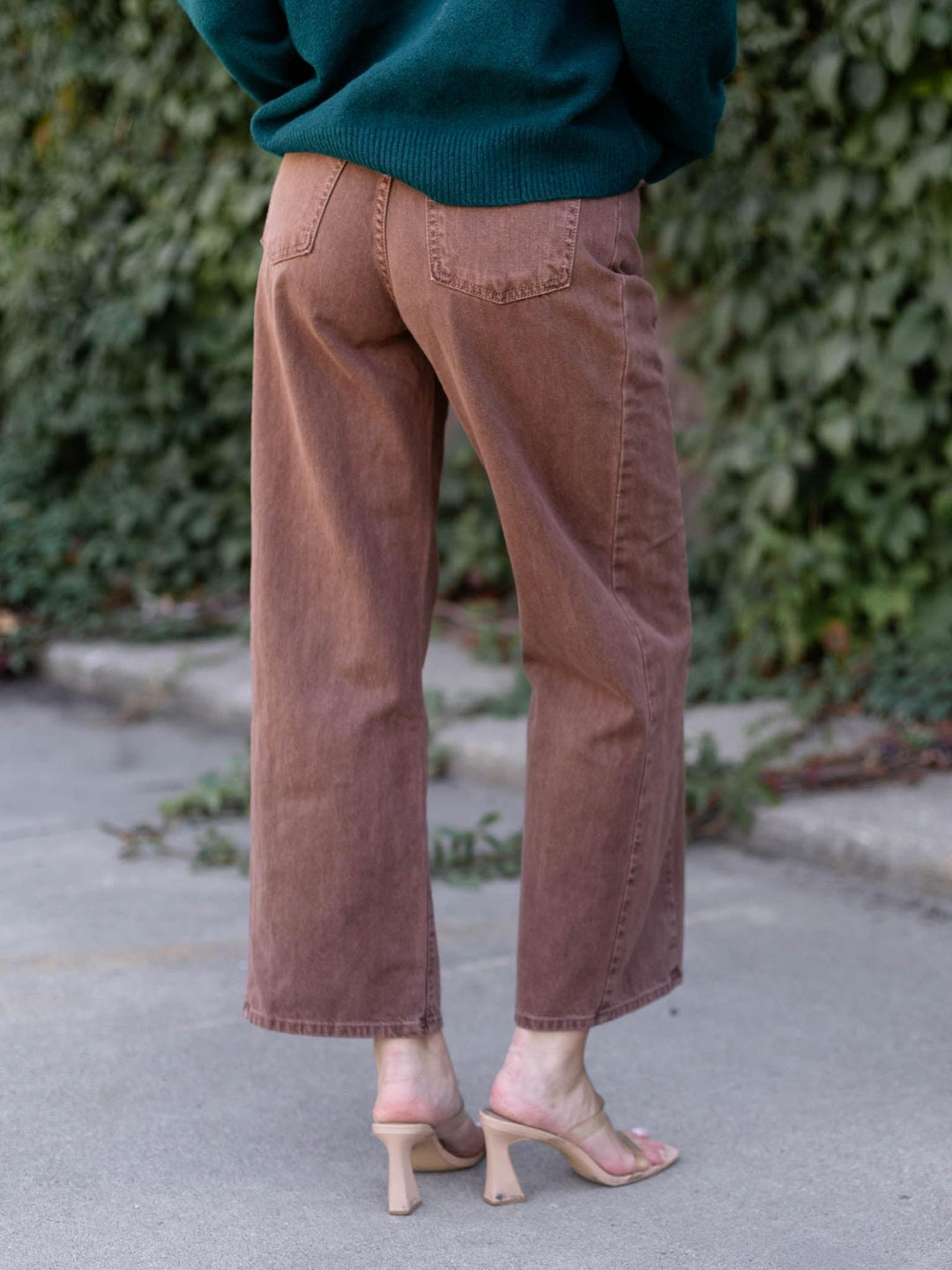 brown pants