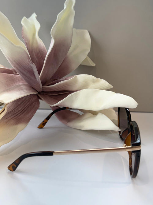 dark tortoise printed sunglasses