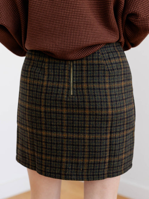 button front plaid skirt