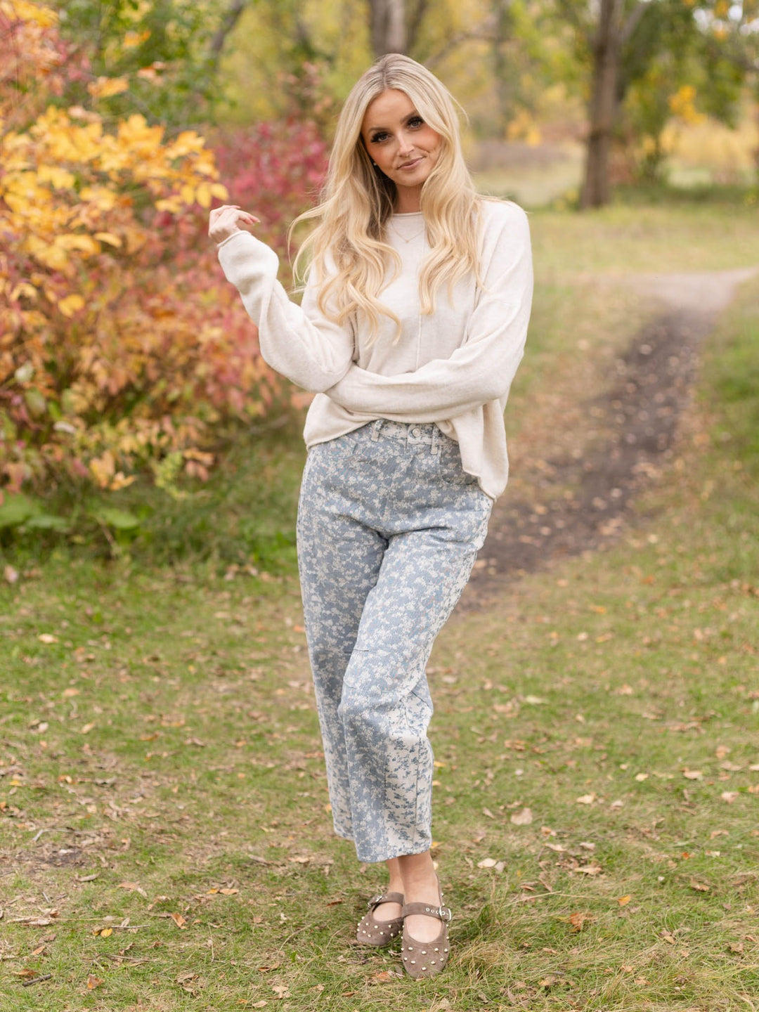 Center Seam Rolled Neck Knit Sweater