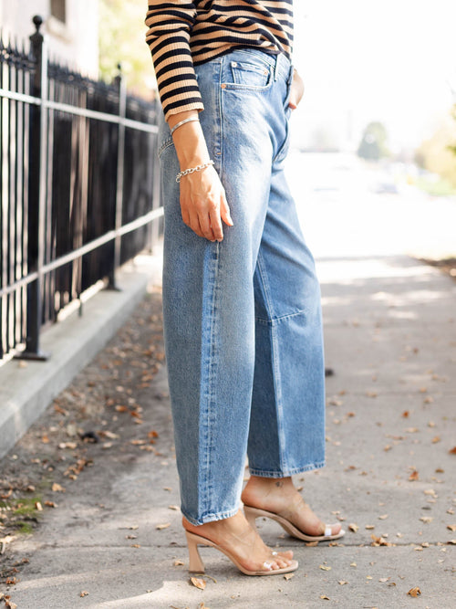 knee darted medium barrel denim