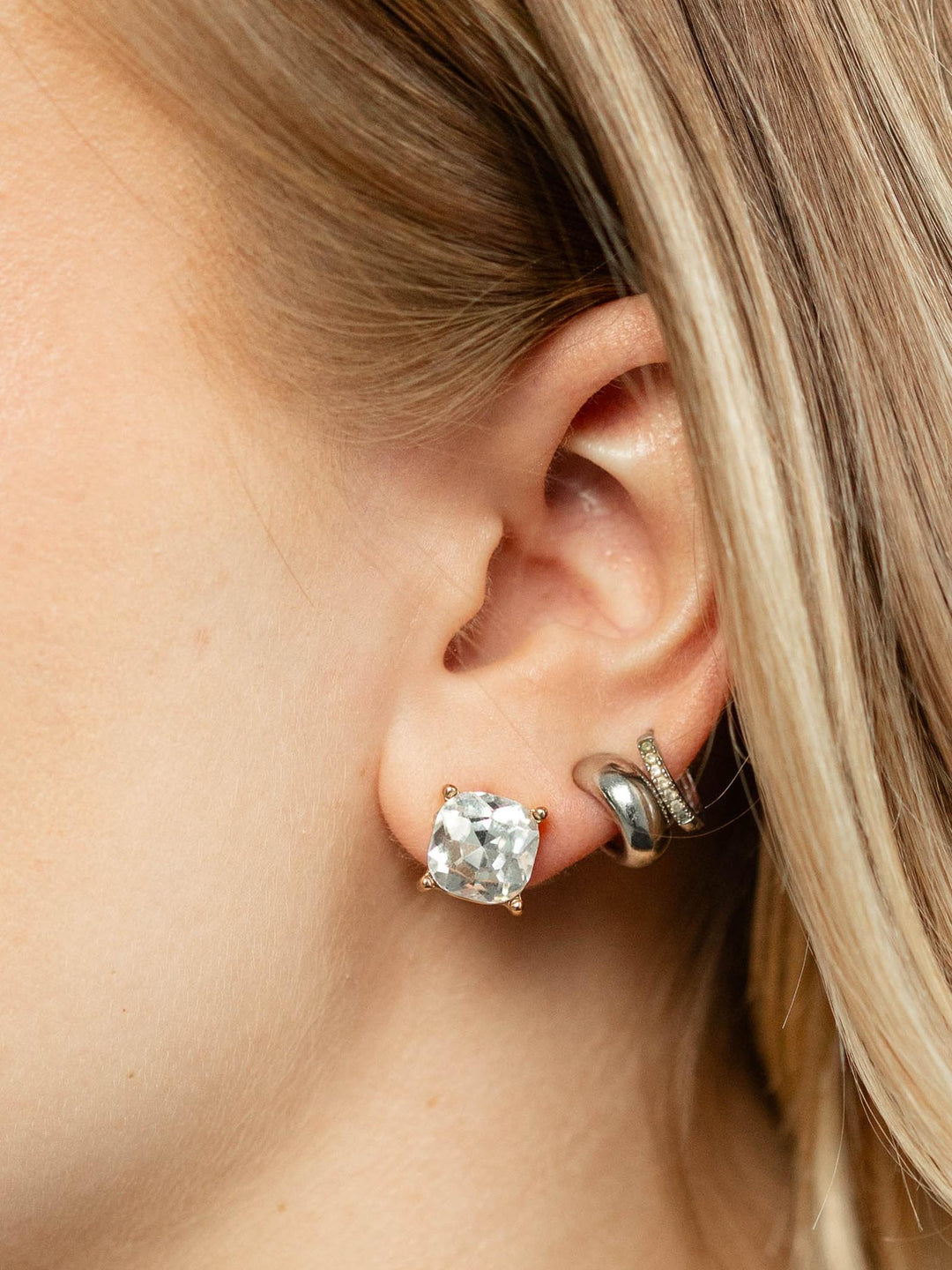 crystal stud earring