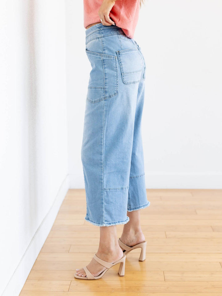 cropped wide leg jean