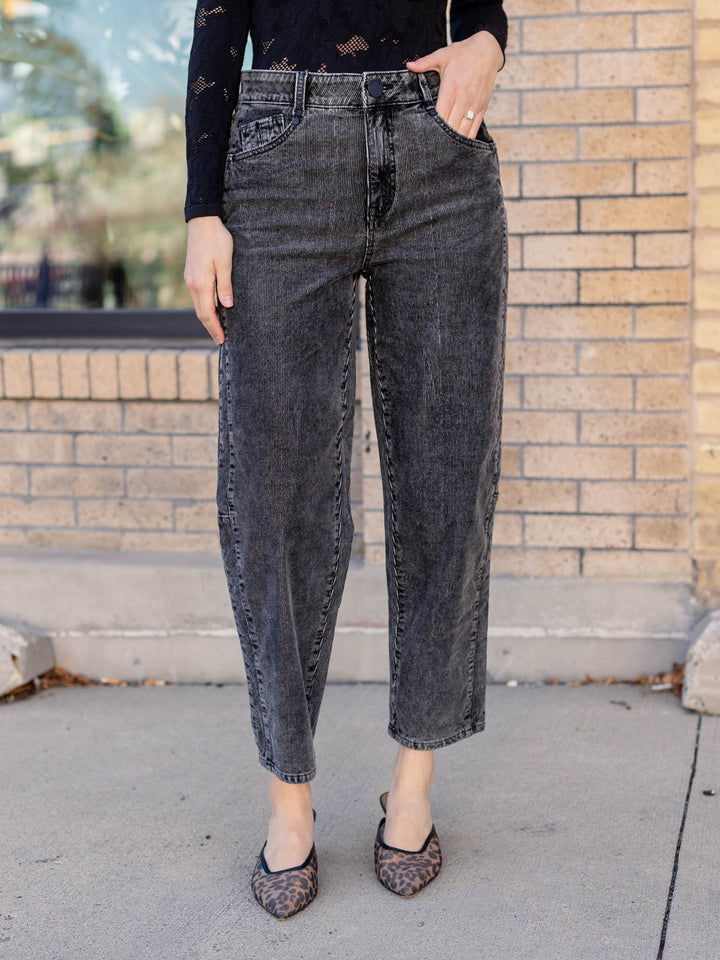 washed corduroy barrel pant