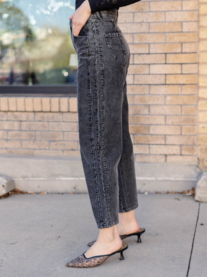 washed corduroy barrel pant