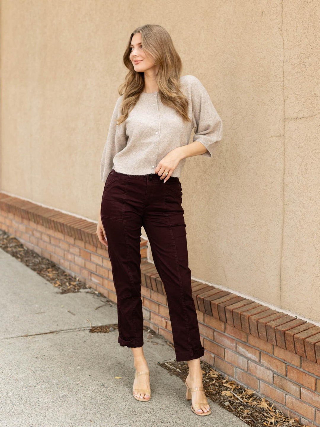 cropped ankle pants