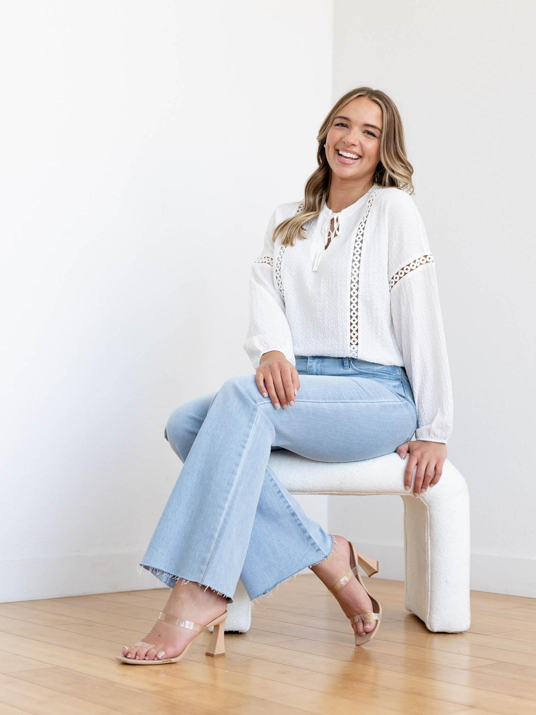 eyelet detail billow sleeve blouse