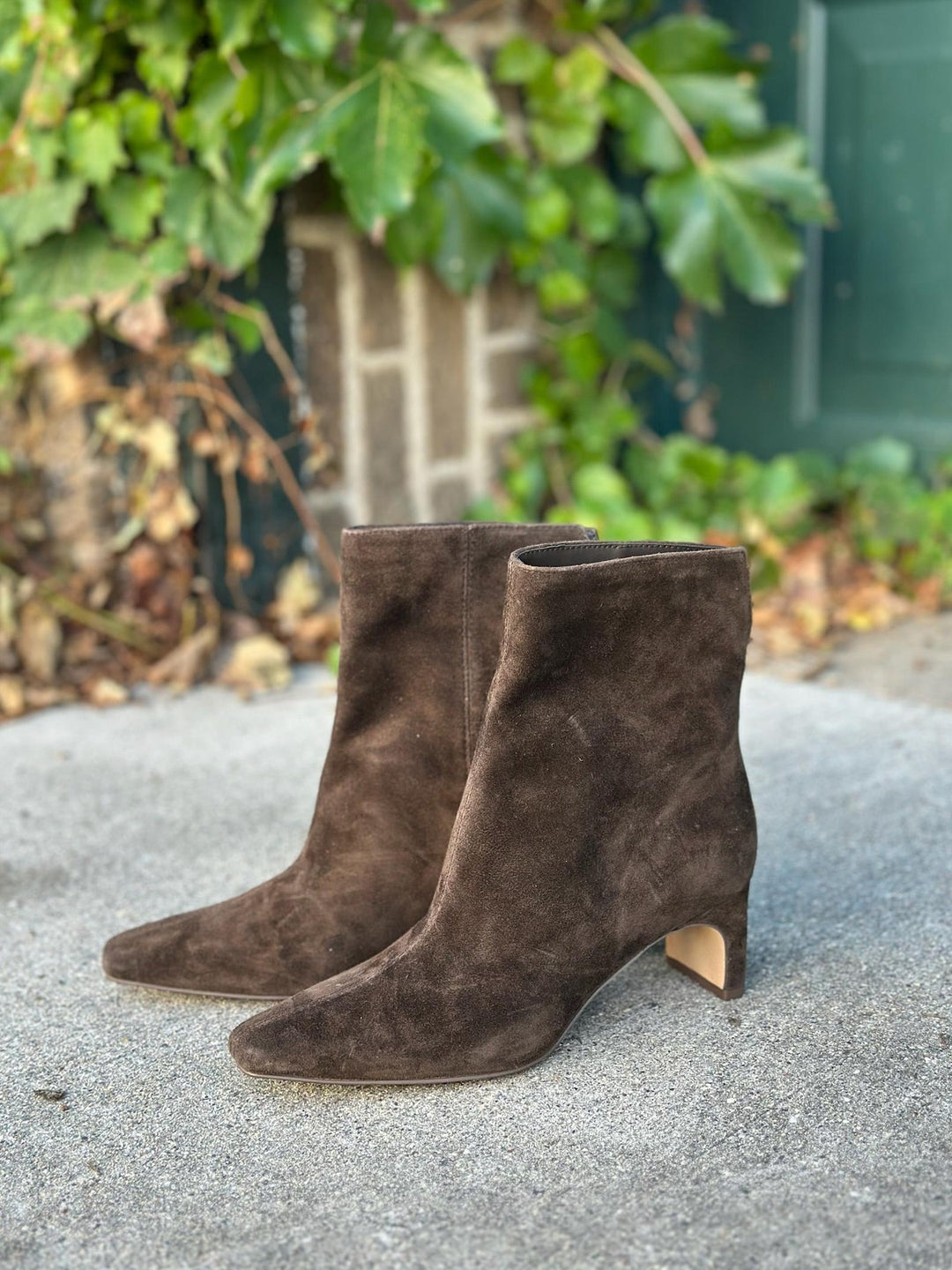 Dolce Vita Bennet Sleek Bootie