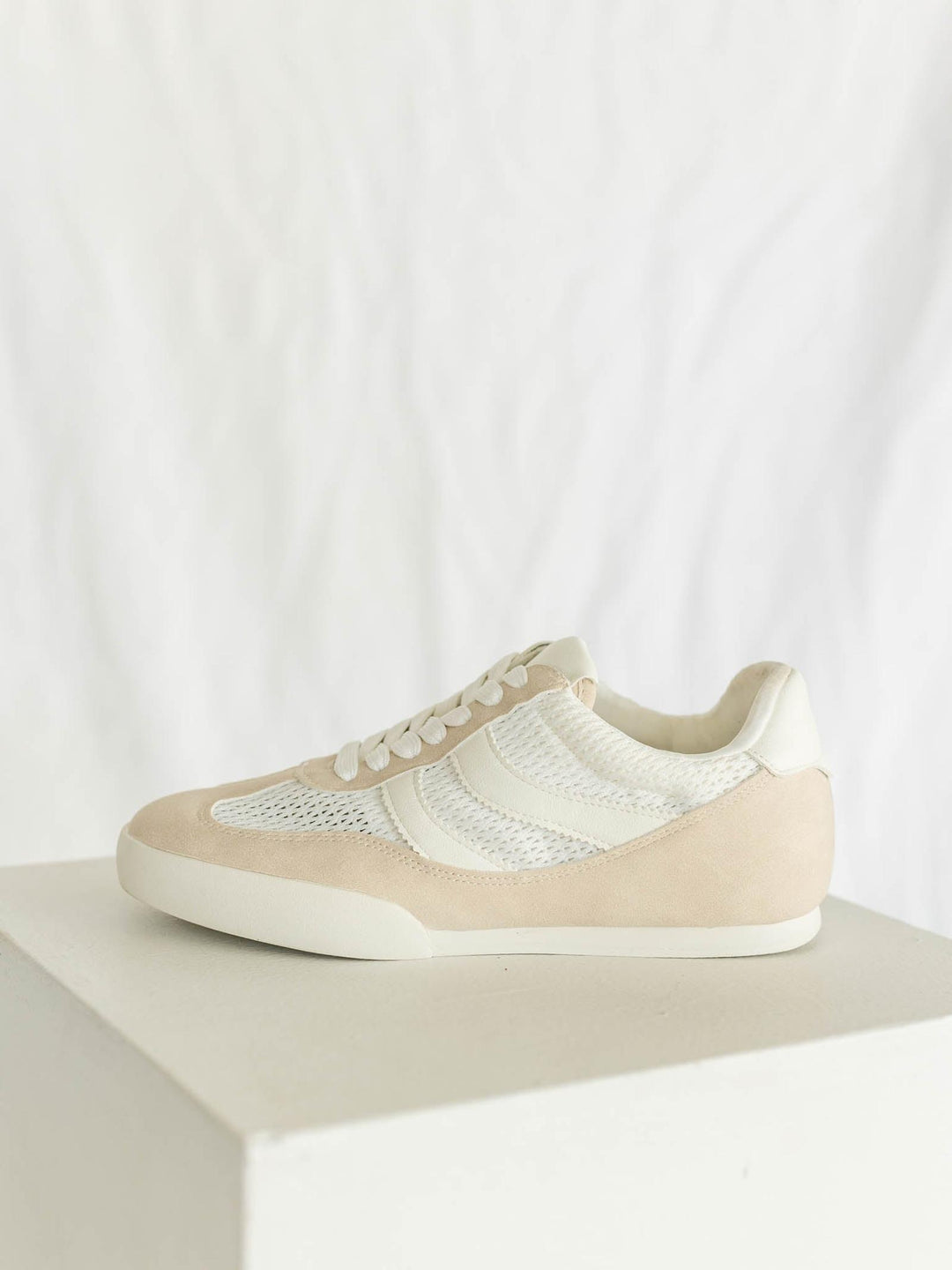 Dolce Vita Maya Sneaker - Ivory