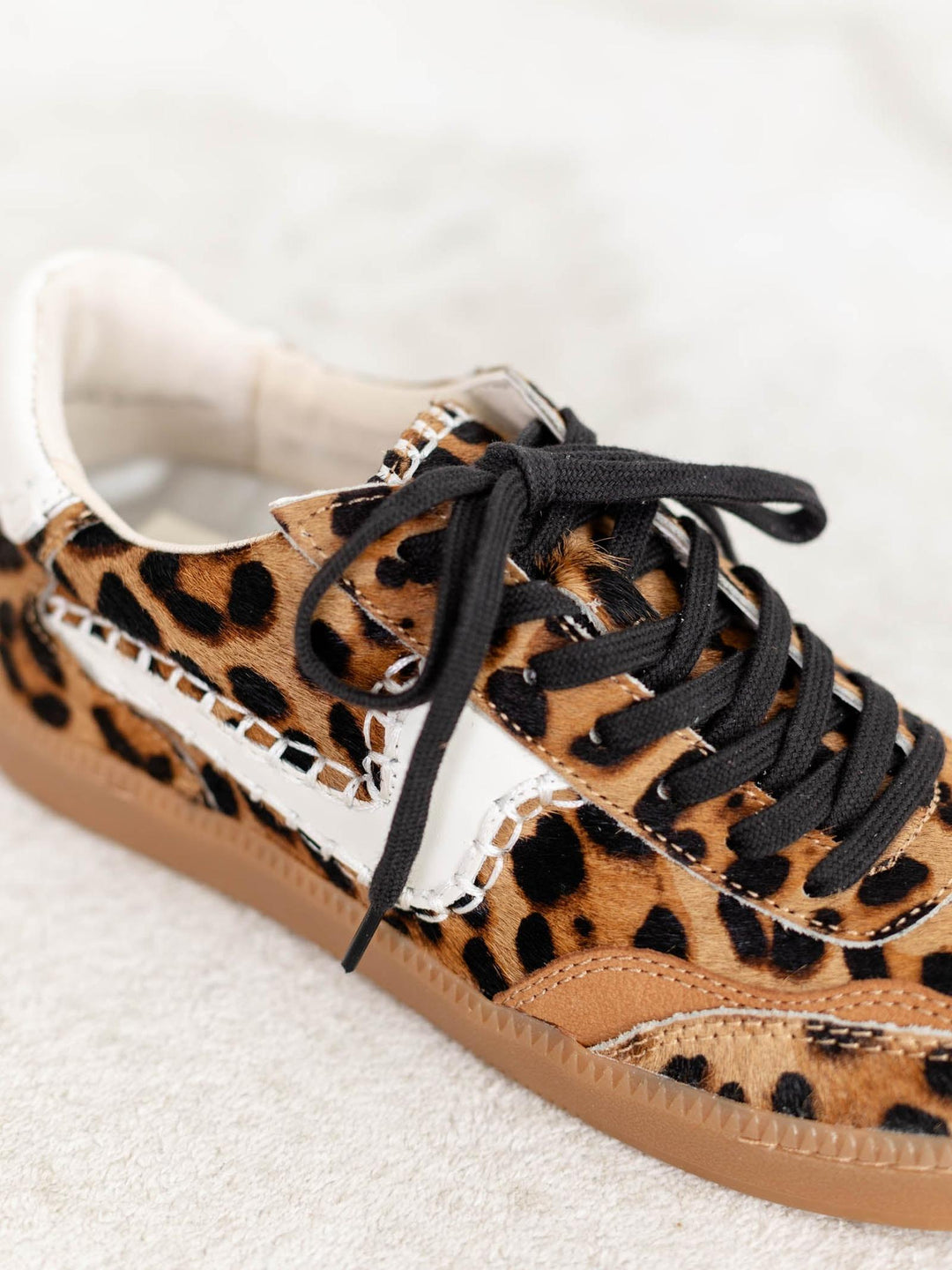 Dolce Vita Noice Stitch SneakersSneakers