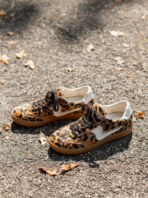 Dolce Vita Noice Stitch SneakersSneakers