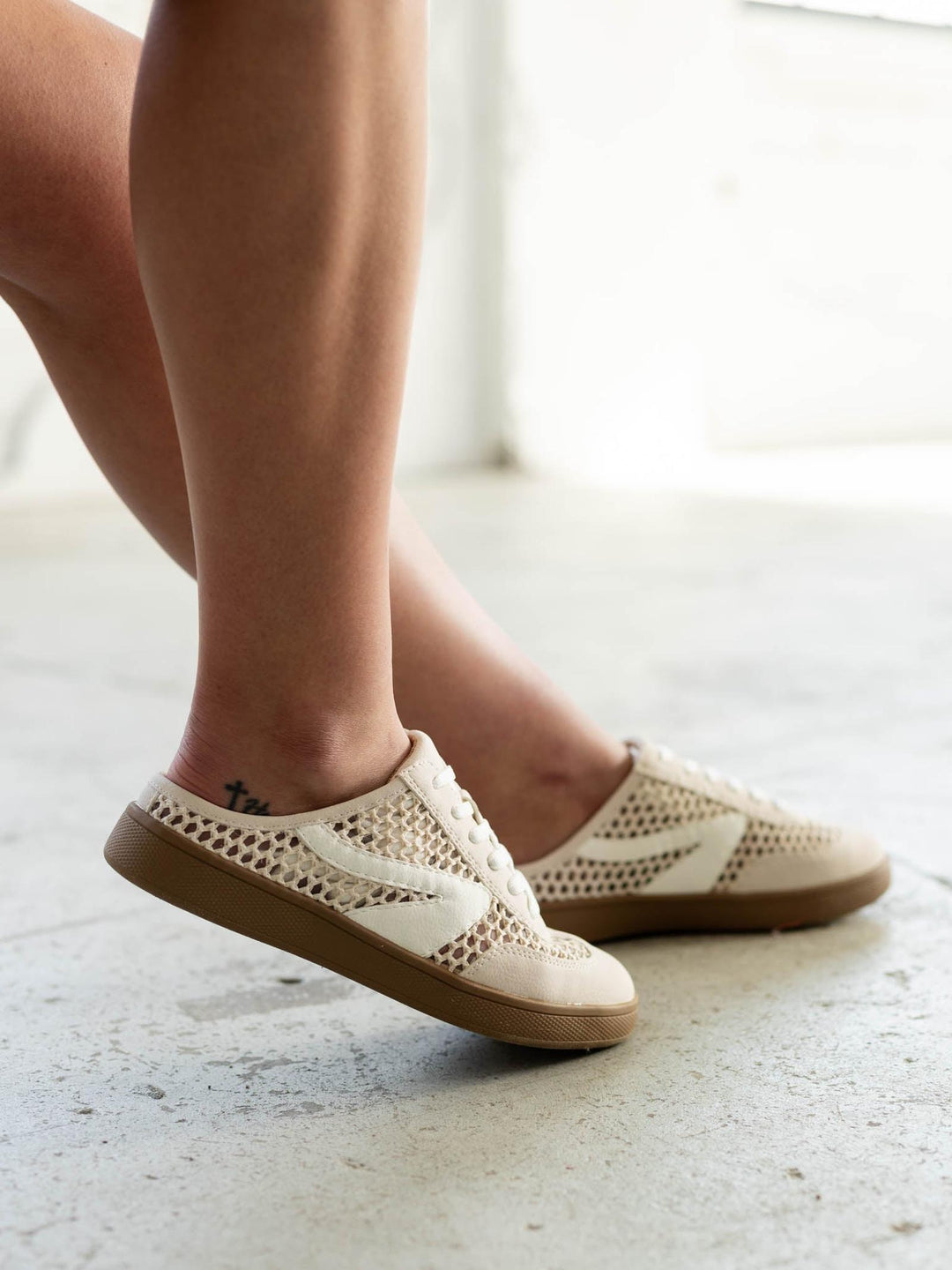 woven slide off white