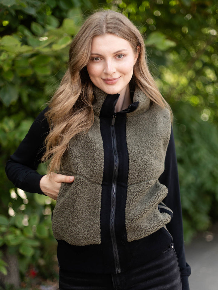 Elan Zip Up Sherpa Vest