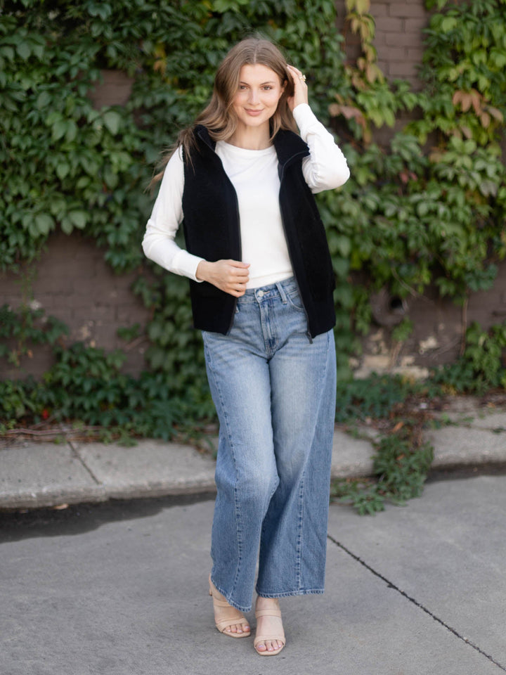 Elan Zip Up Sherpa Vest