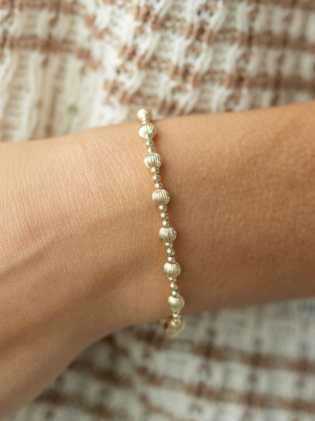 textured beaded bracelet