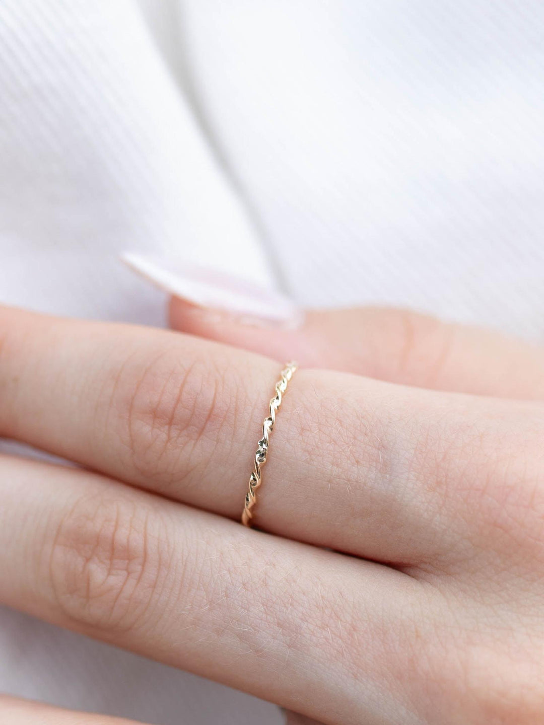 gold twist band