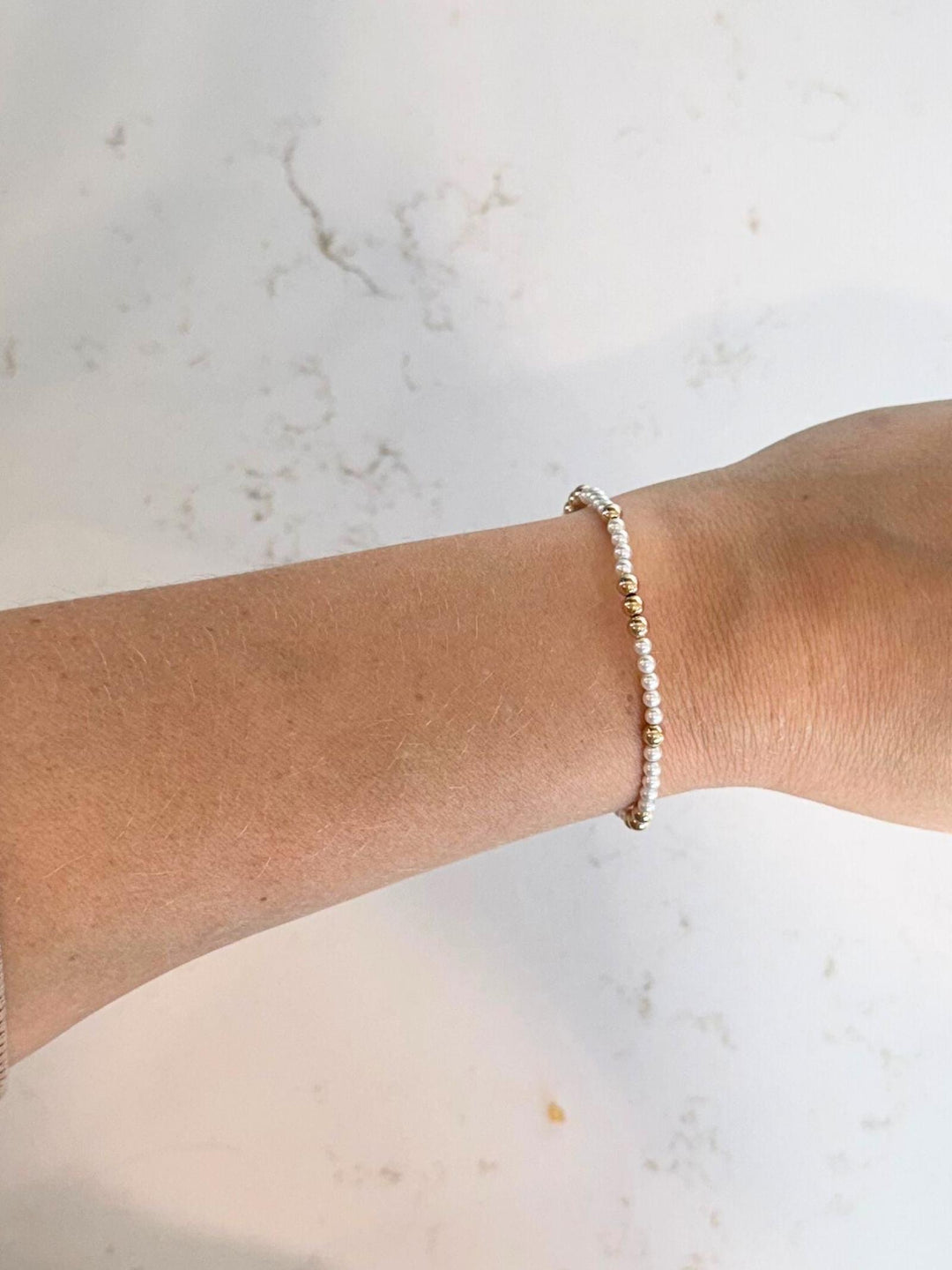 pearl and gold bracelet