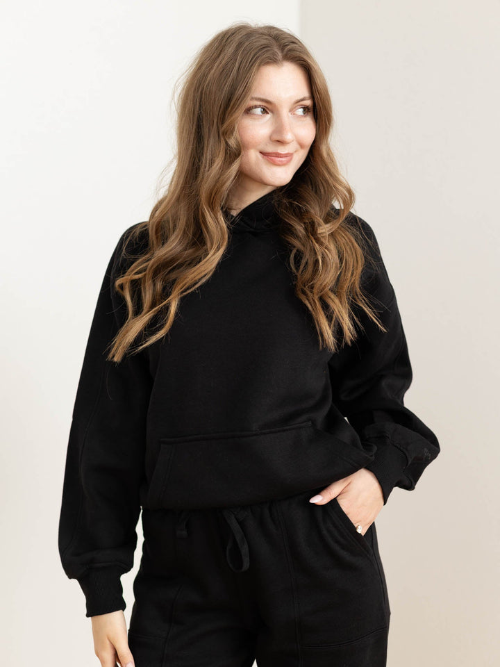 black basic hooded sweatshirt