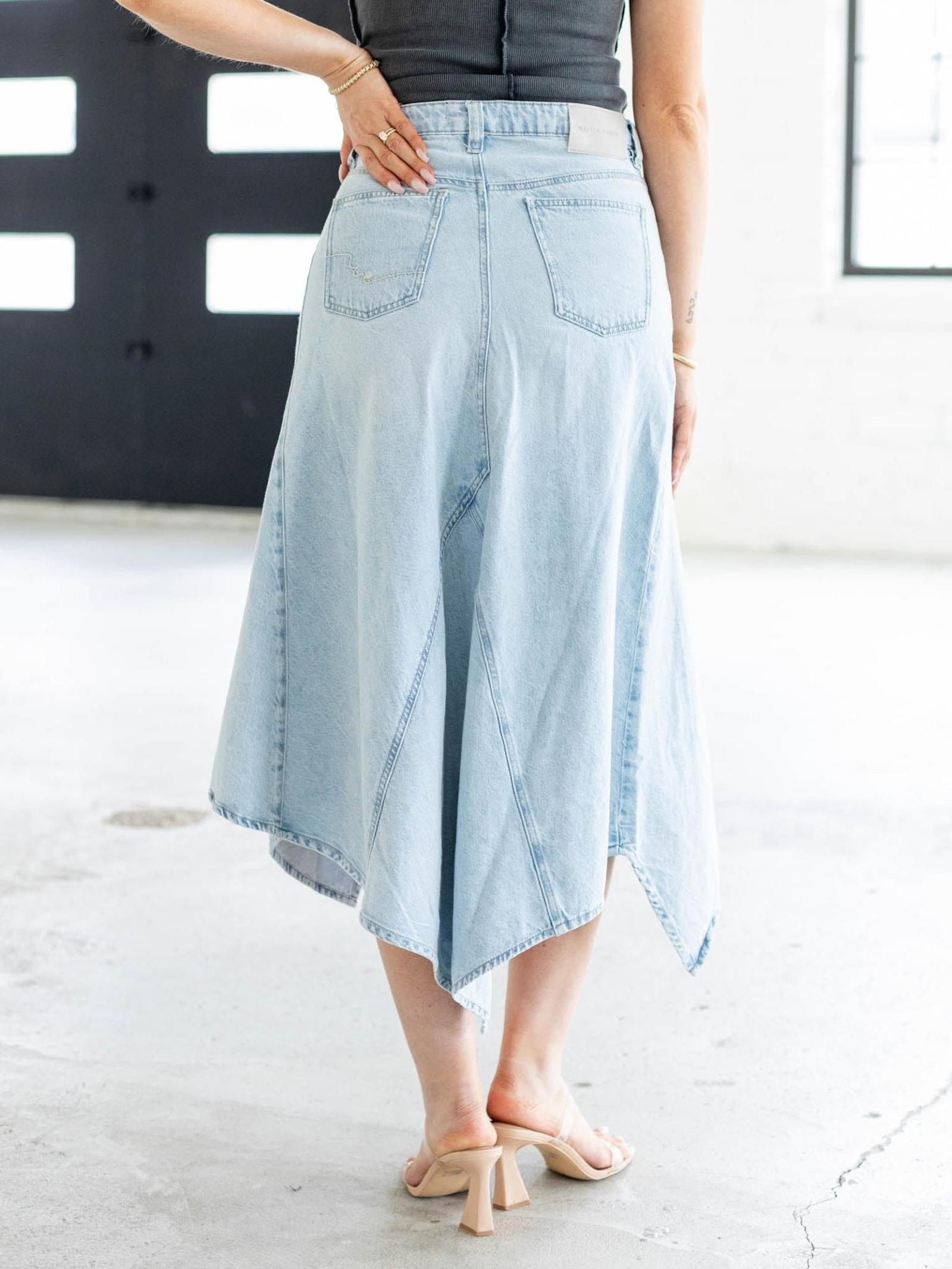 Free People Aquarius Denim Maxi Skirt – Frostwire | Leela and Lavender