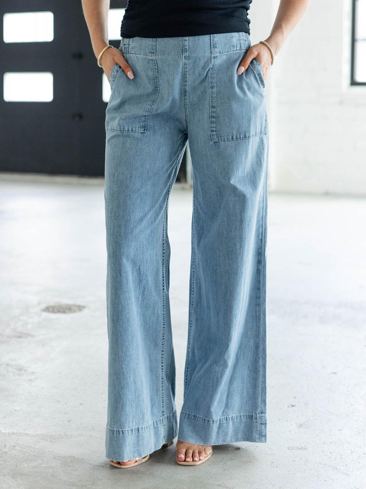 wide leg patch pocket denim