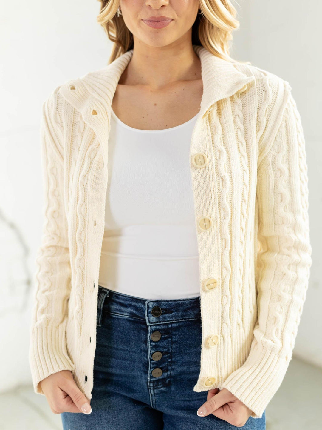cable knit fitted cardigan