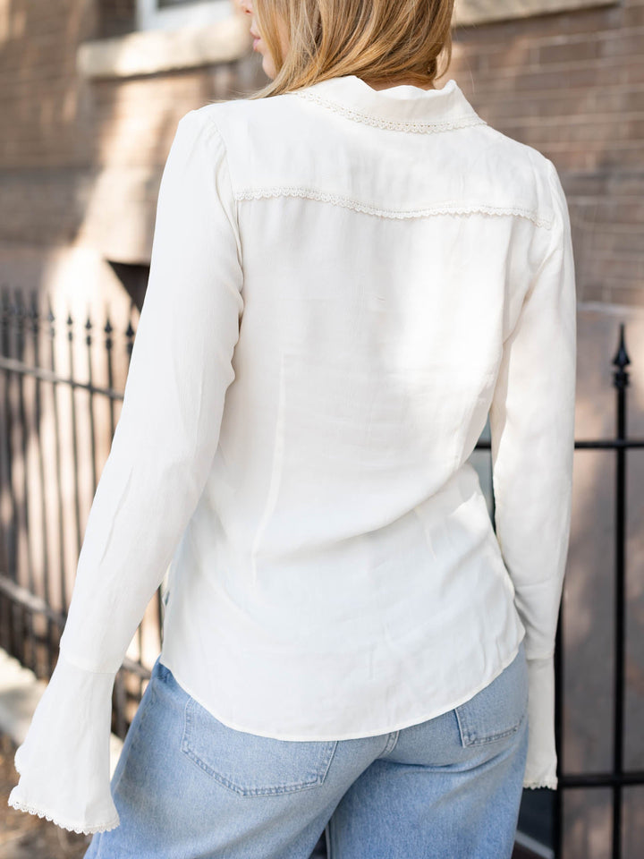 cream pleated tumpet sleeve blouse