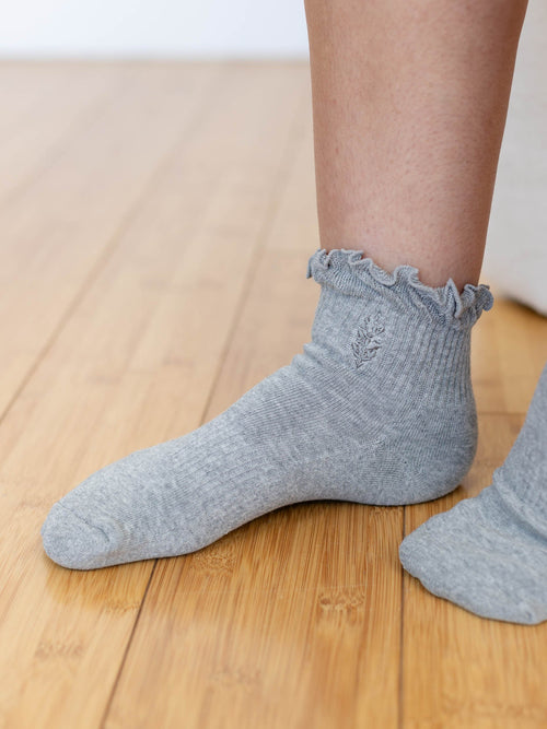 grey ruffle socks