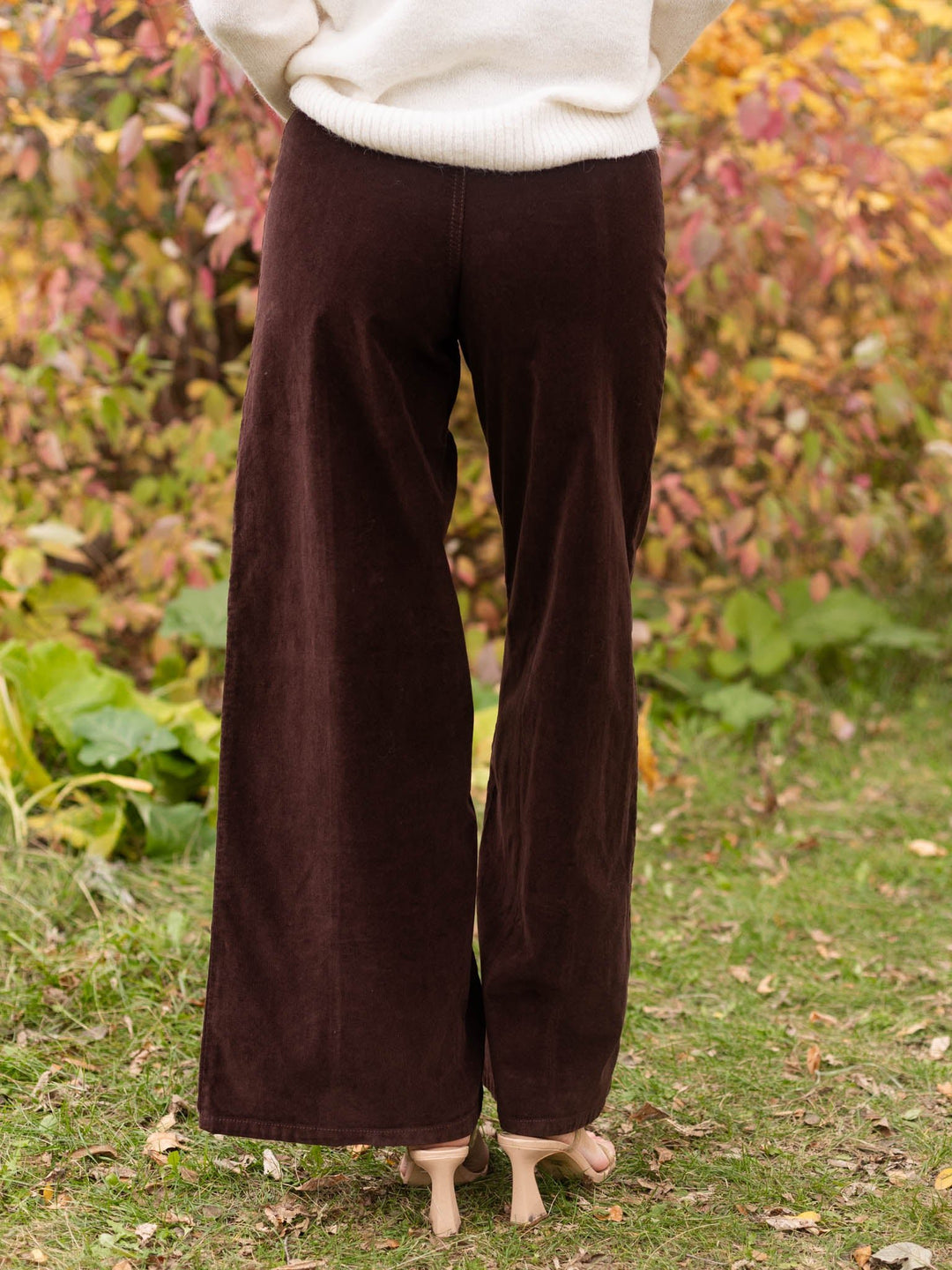 brown flare jeans 