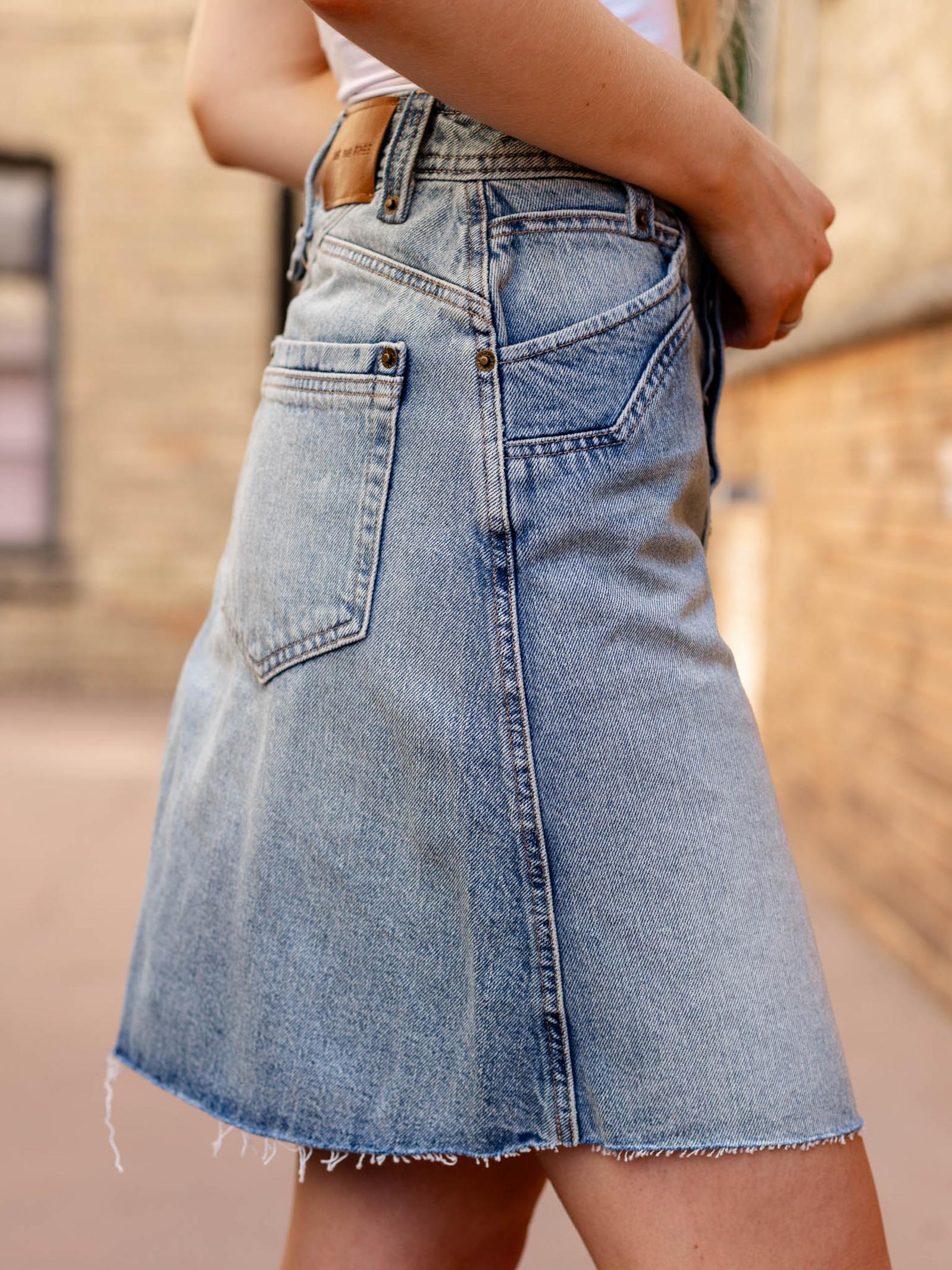 Free People Suzy Denim Midi Skirt – Leela and Lavender