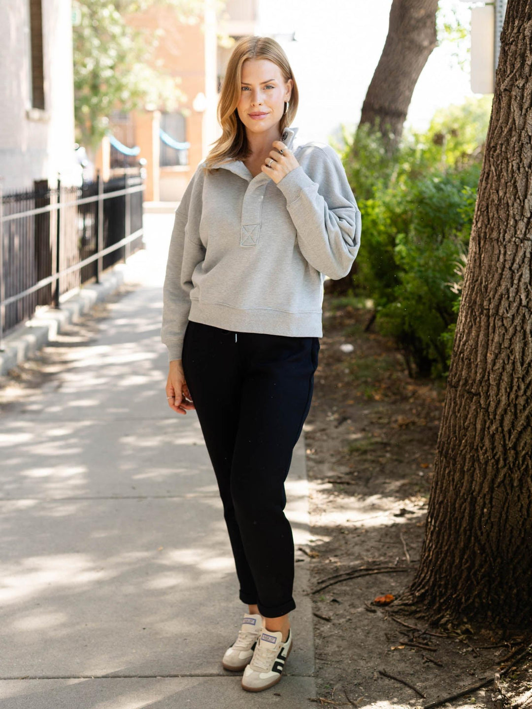 flap notch collar grey sweatshirt