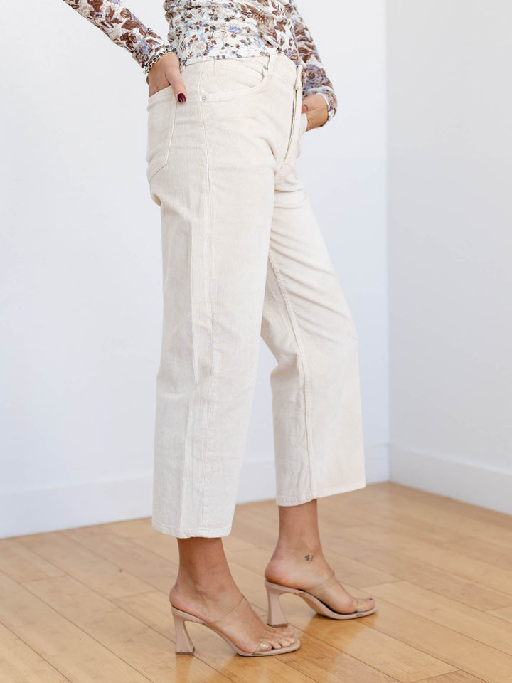 creamy ankle corduroy pants