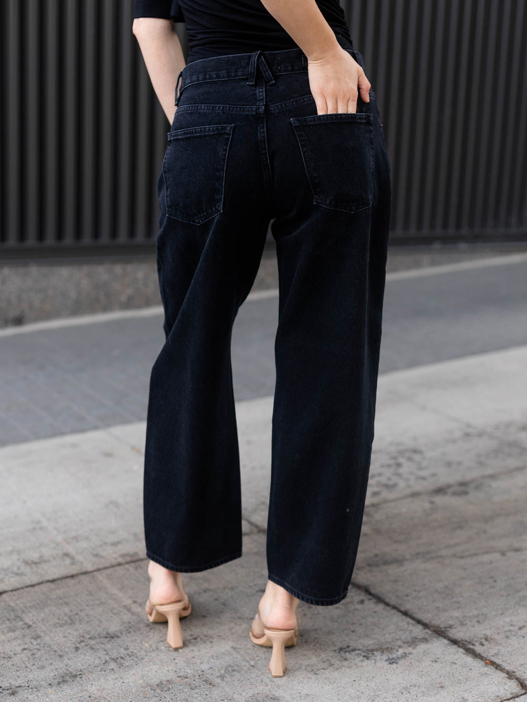 relaxed jeans 