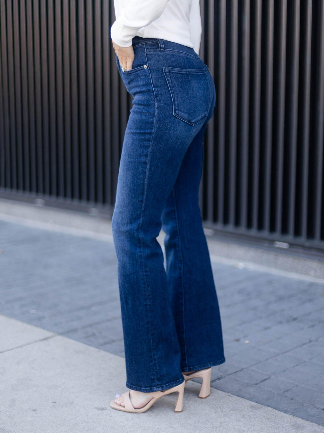Good American Skipper Classic Bootcut