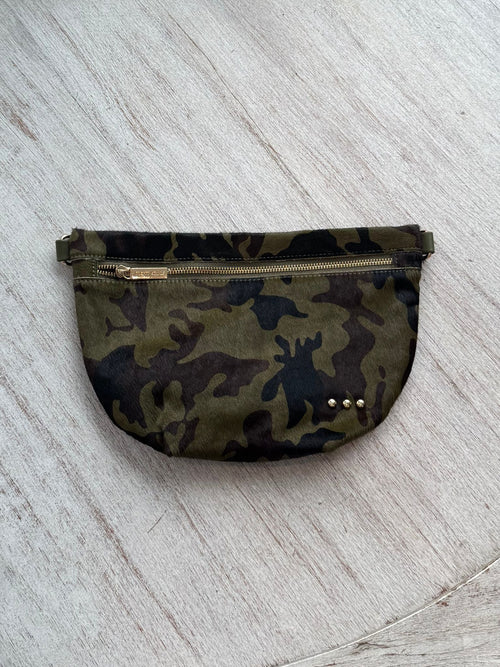 camo bum bag