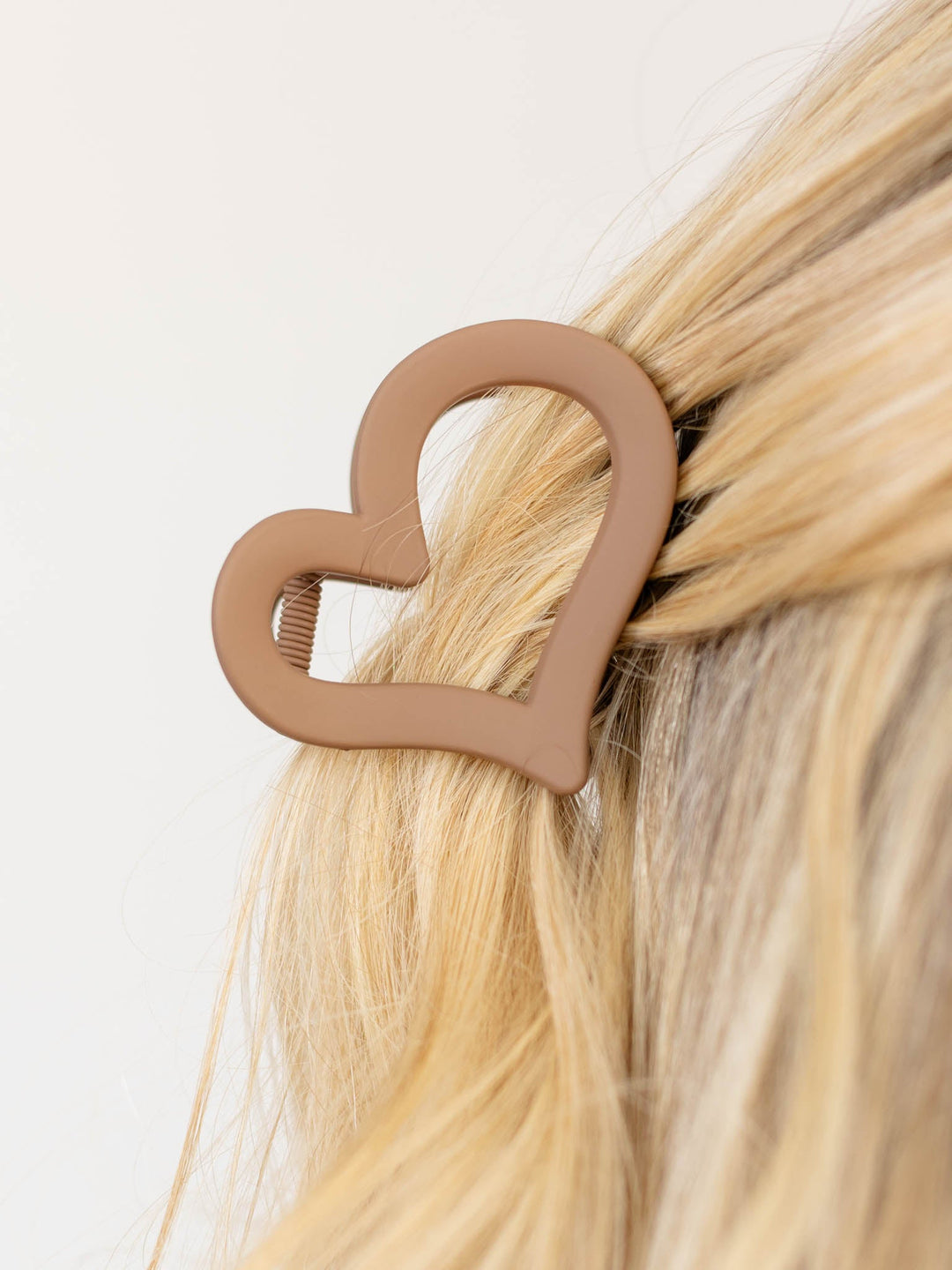 Heart Claw ClipHair Accessories