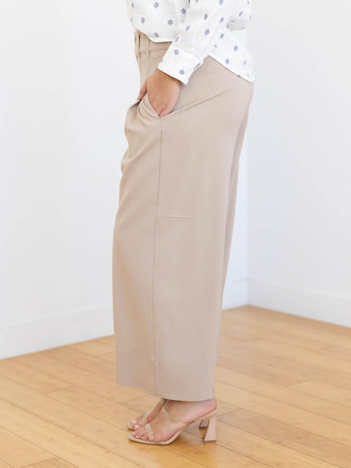 pleated wide leg khaki pants