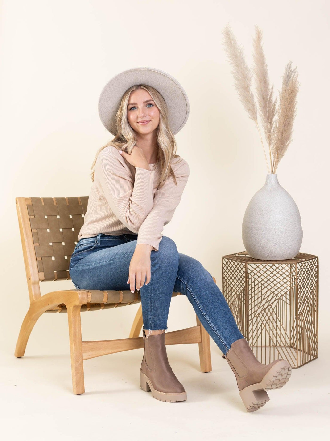 lightweight dolman top