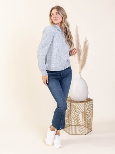 grey sweatshirt