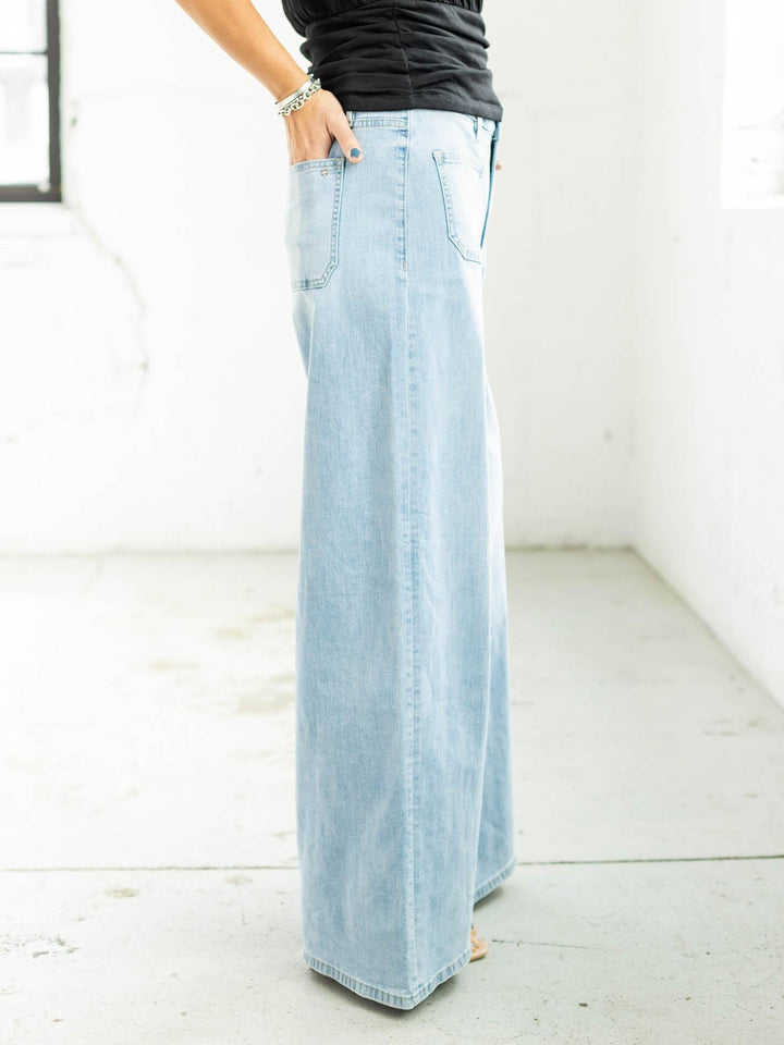 wide leg patch pocket denim