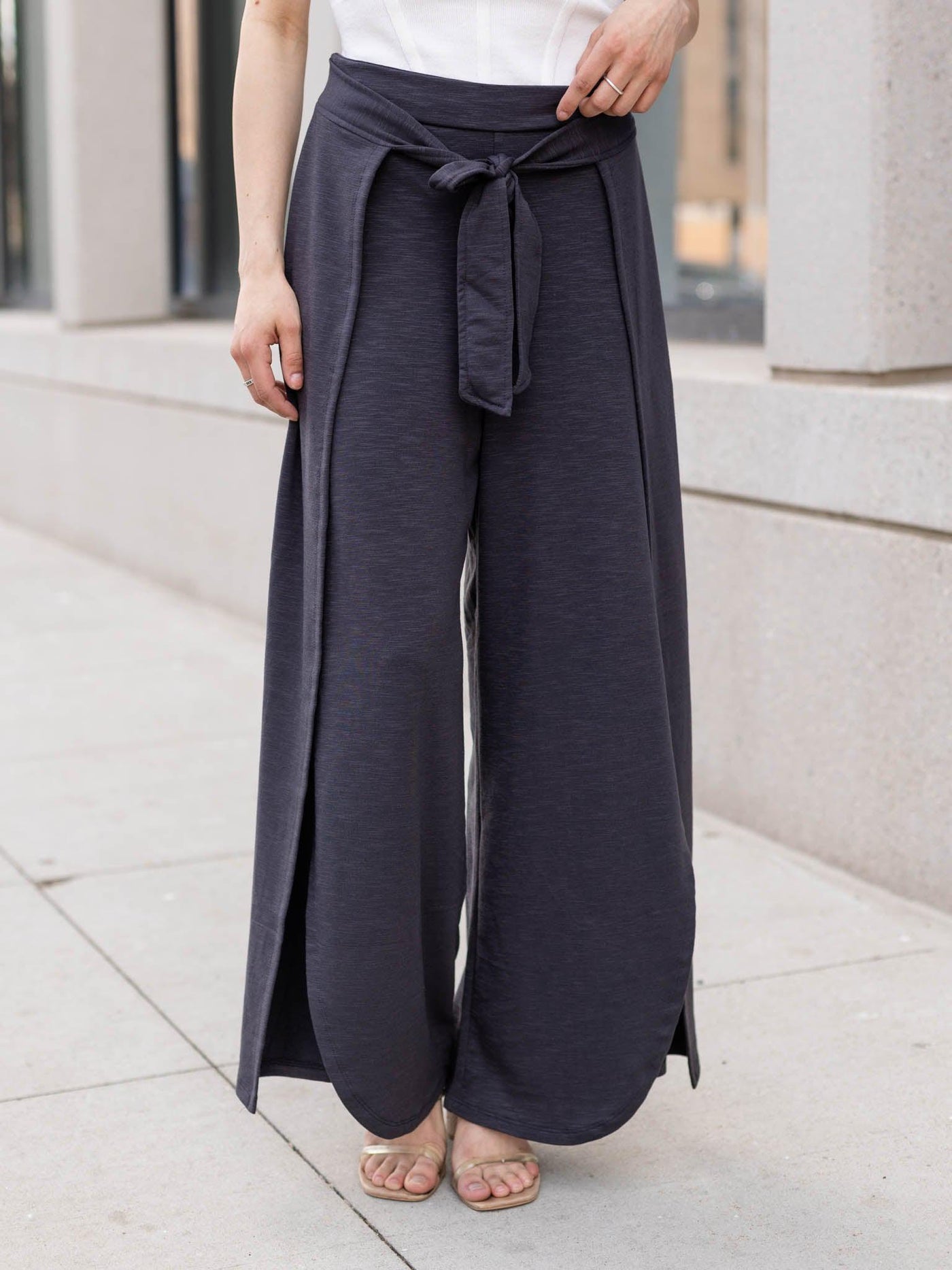 overlapping fabric pant