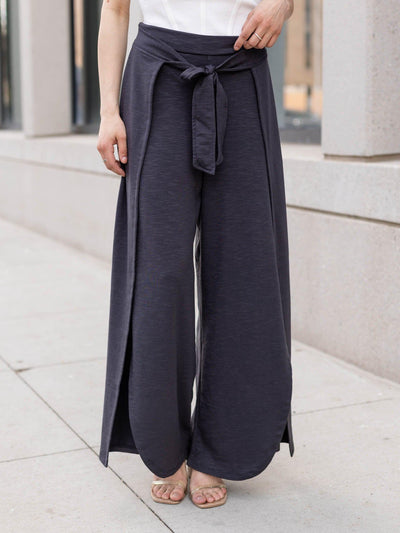 overlapping fabric pant