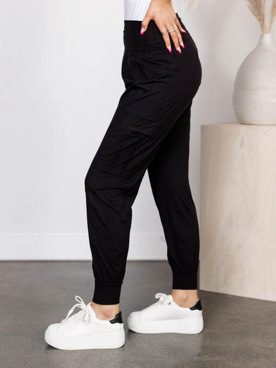athleisure jogger silhouette
