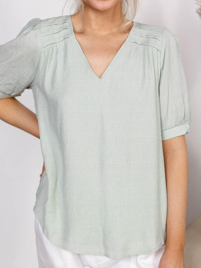 puff sleeve v-neck top