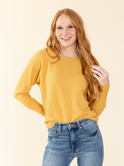 textured mustard top